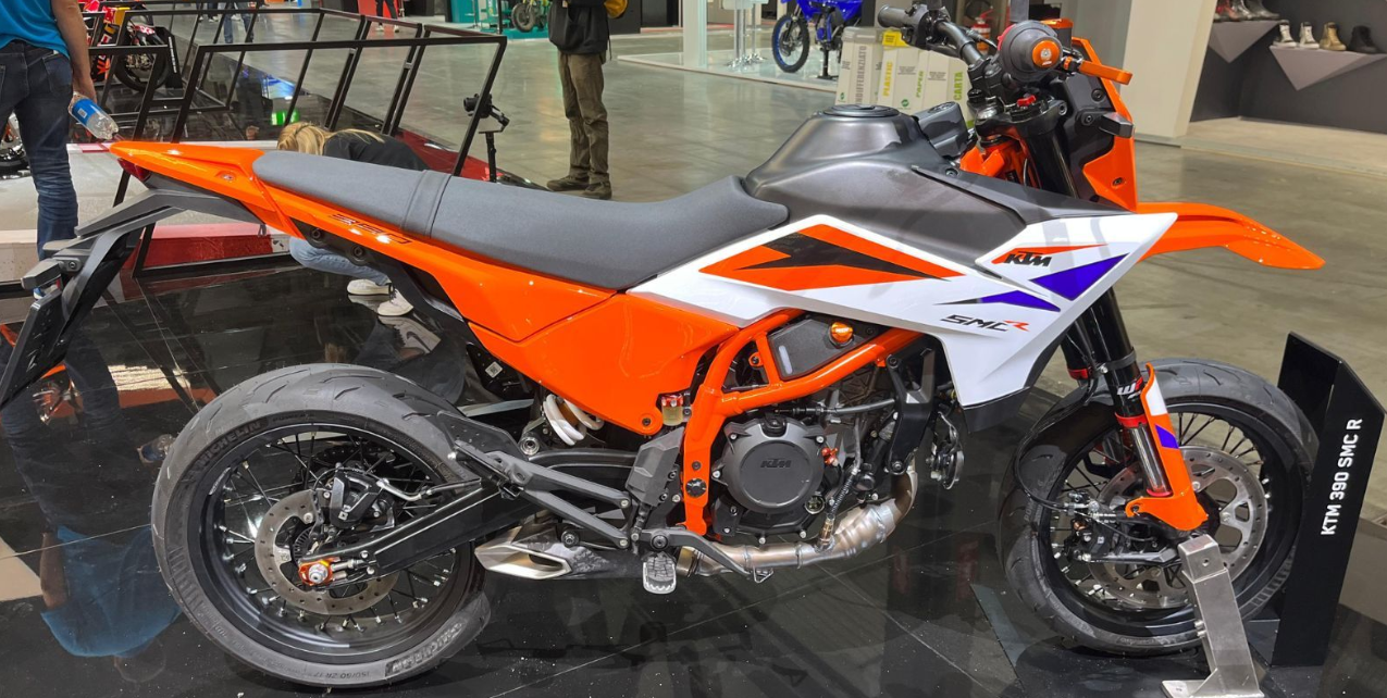 KTM 390 SMC R